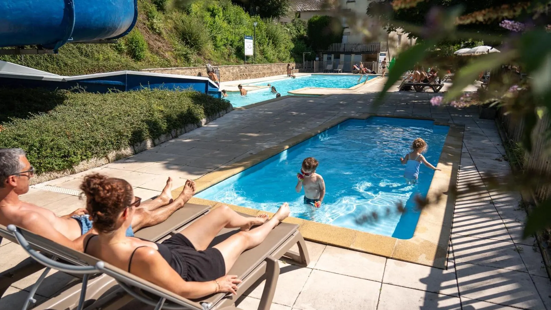 Camping La Source Therondels