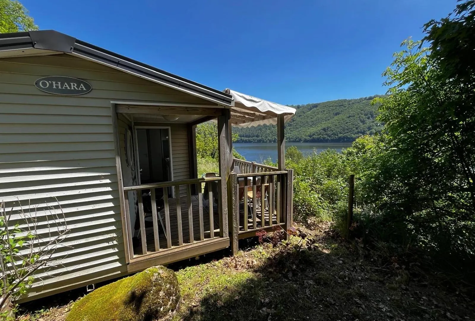 Camping La Source Therondels