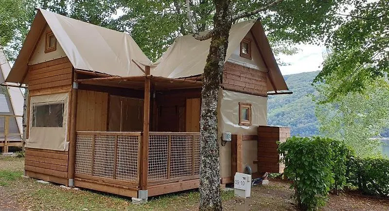 Camping La Source Therondels