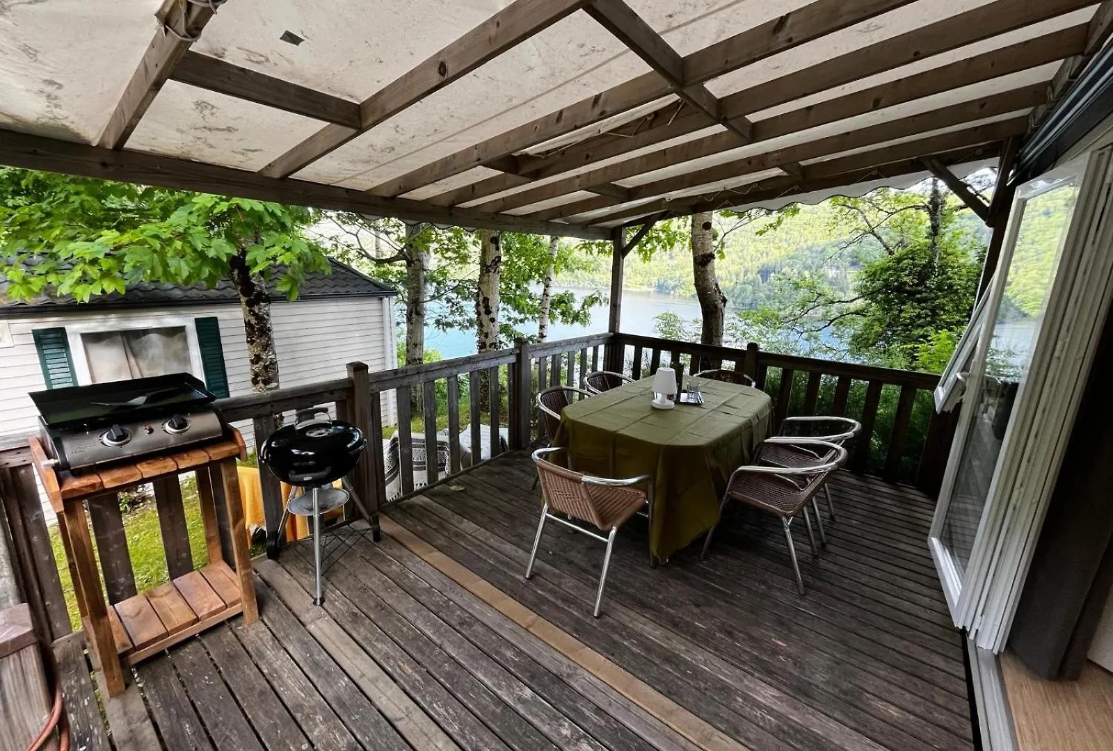 Camping La Source Therondels France