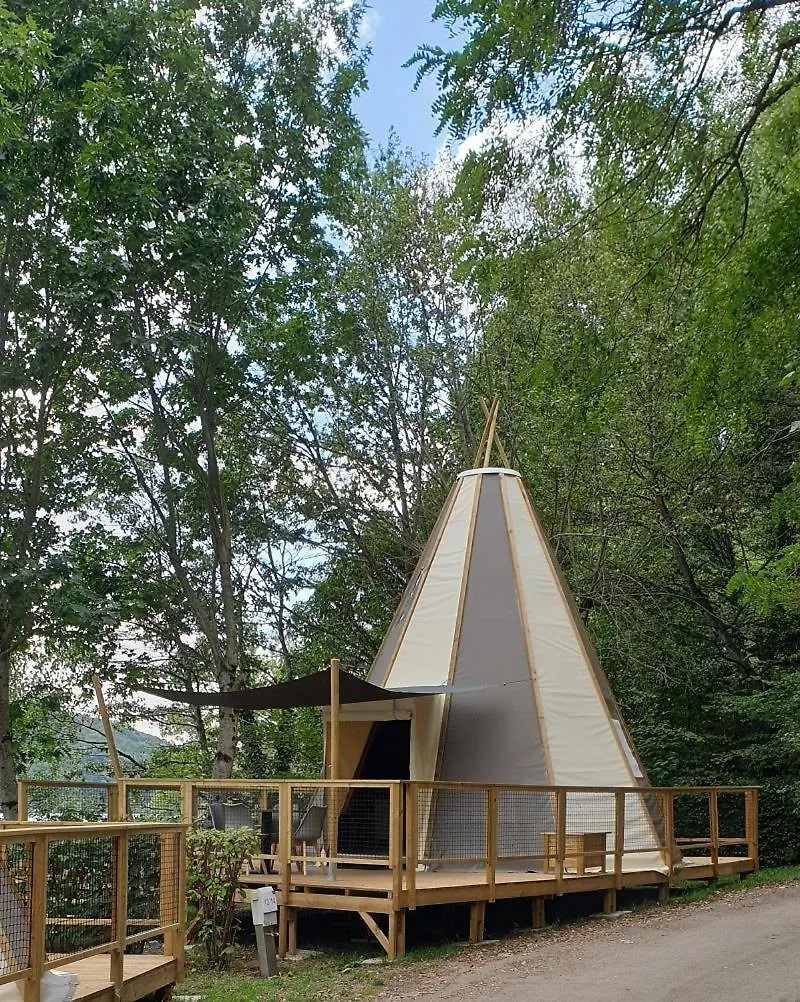 Campsite Camping La Source Therondels